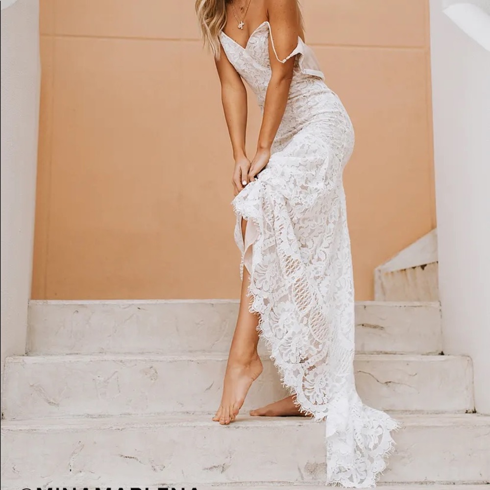 Lulu’s Flynn white lace maxi dress